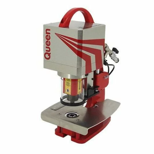 Queen Eyelet Press